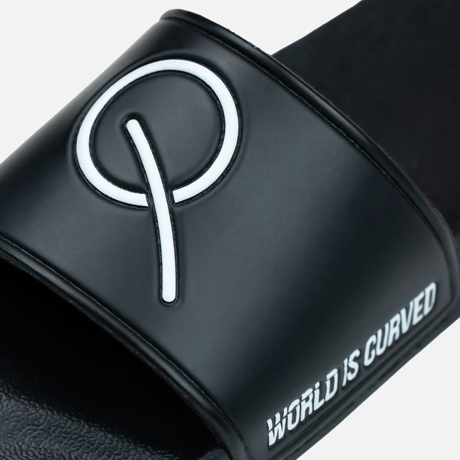 Klapki TEQERS z logo marki, idealne na plażę i basen